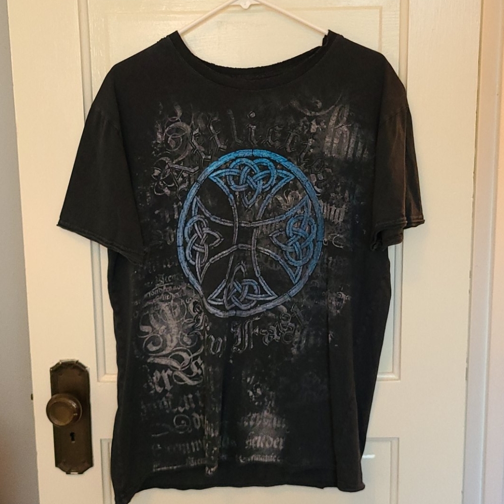 Affliction t-shirt